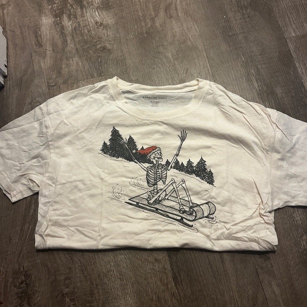 Skeleton Sledding AE T-Shirt - CREAMY OFF WHITE